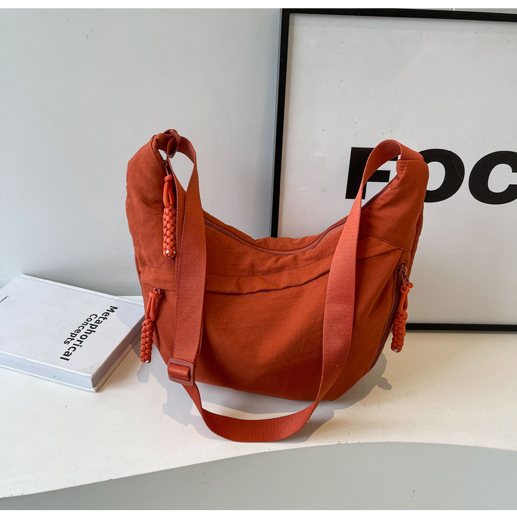 đ„VĂ„rförsĂ€ljning 50% rabattđ„Unisex Crossbody-vĂ€ska med stor kapacitet