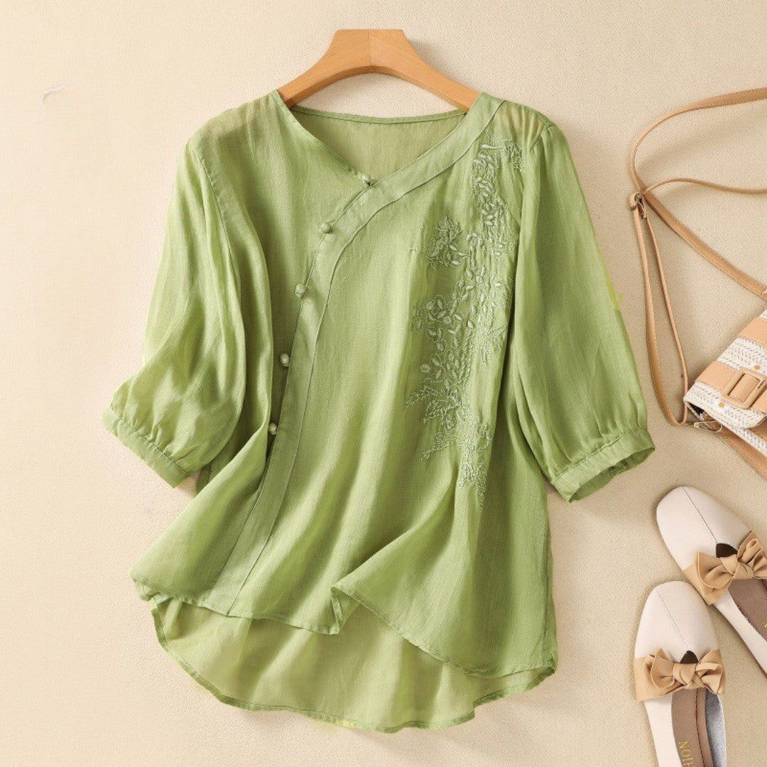 Elegant Blus med Broderidetaljer