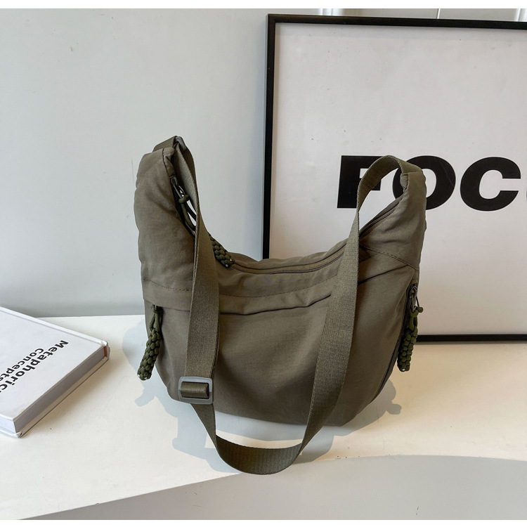 🔥Vårförsäljning 50% rabatt🔥Unisex Crossbody-väska med stor kapacitet