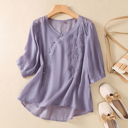 Elegant Blus med Broderidetaljer