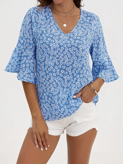 Blommig blus med V-hals
