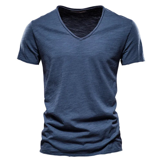 T-shirt med V-ringning