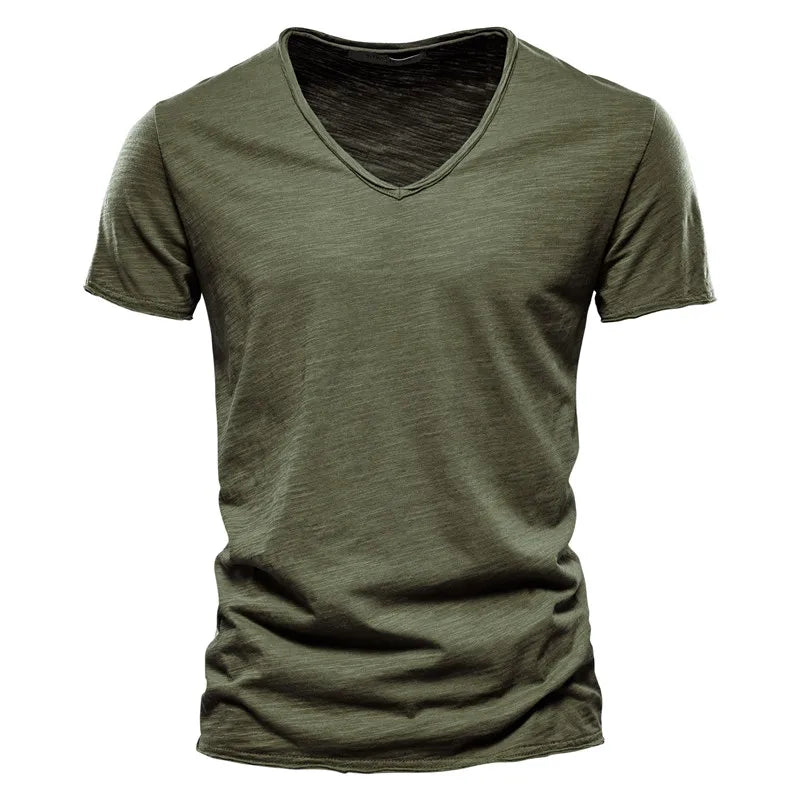 T-shirt med V-ringning