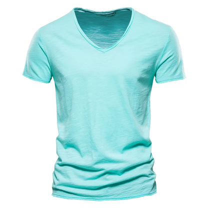 T-shirt med V-ringning