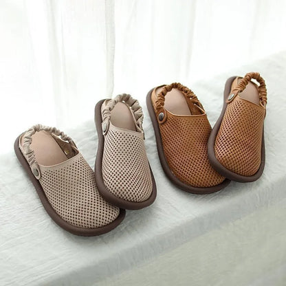 Bekväma sandaler med elastiskt bakband